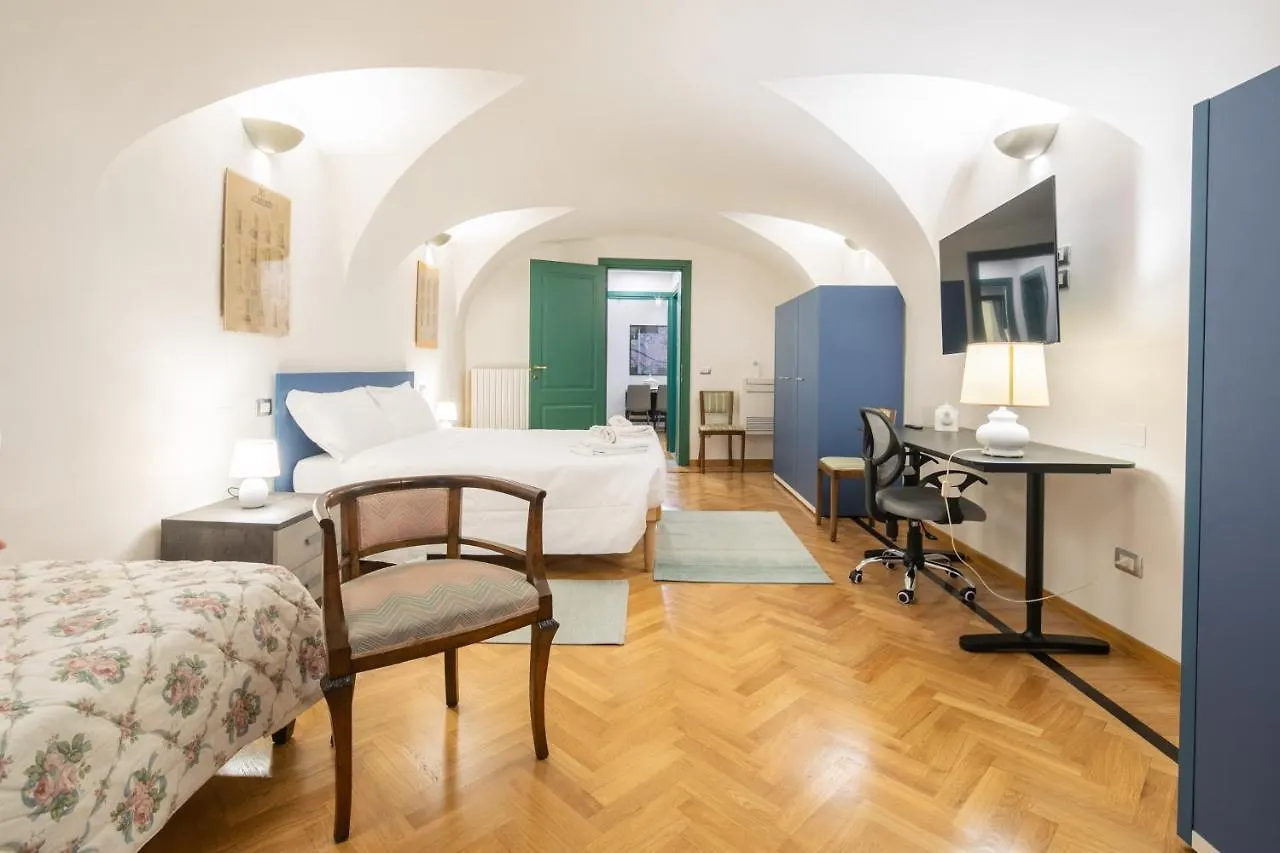 Tintori Apartment Floransa 0*,